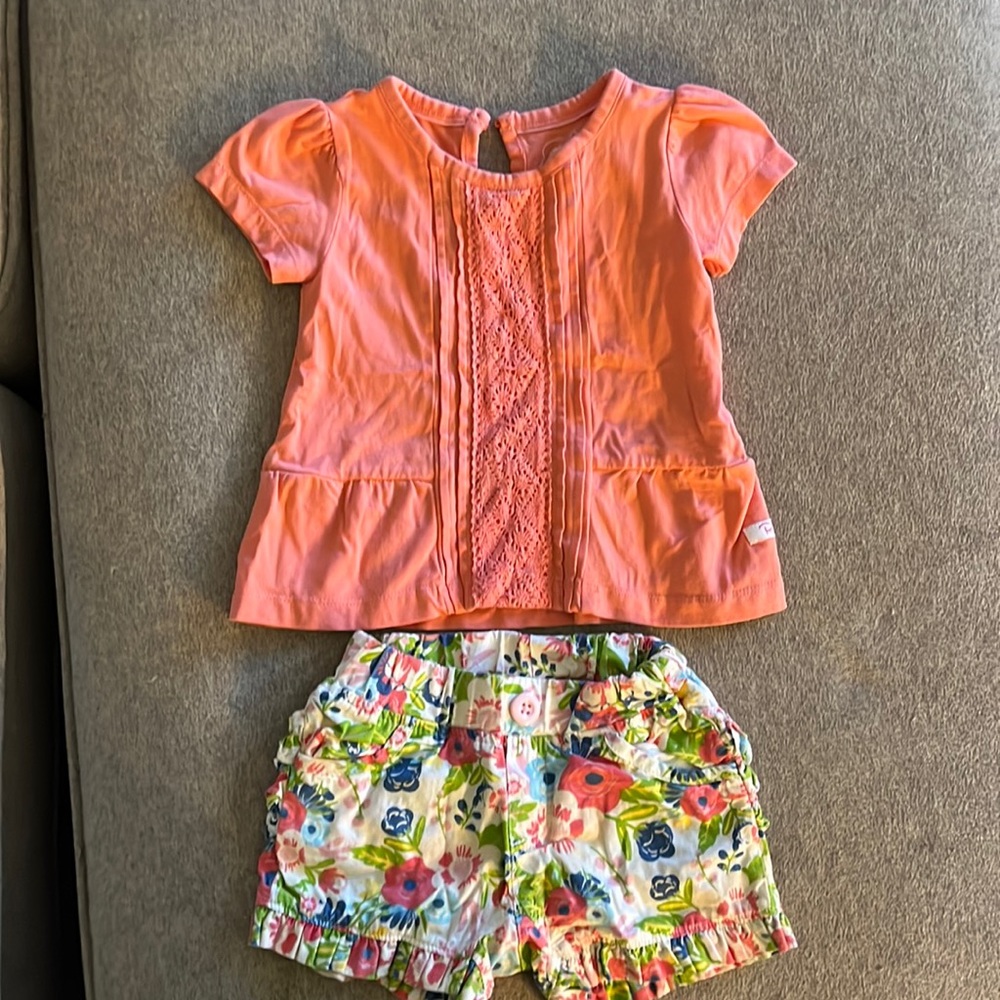 Ruffle Butts, short/shirt set, 12-18 months, EUC